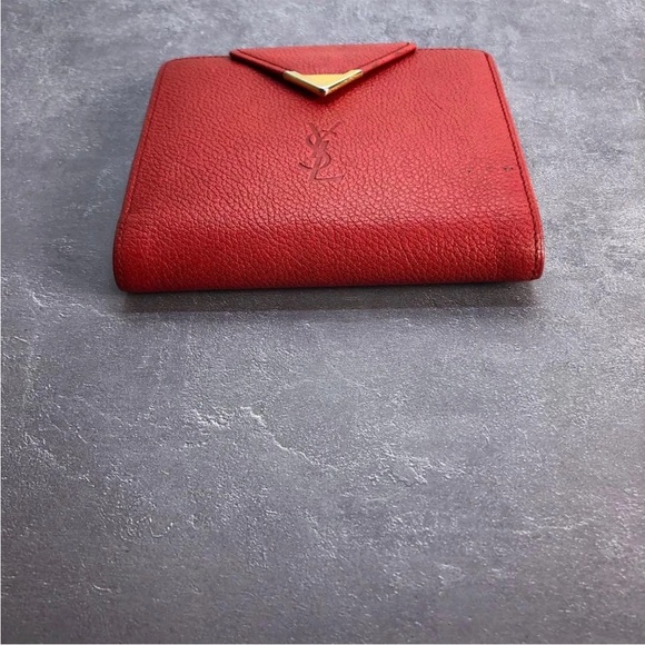 Yves Saint Laurent Vibrant Red Leather Accessory - Picture 3 of 13